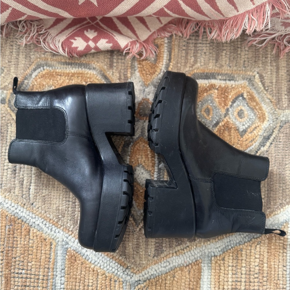 Vagabond Black Ankle Boots